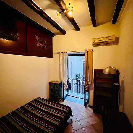 Apartment Elegance And Tradition Two Big In The Heart Of Palermo