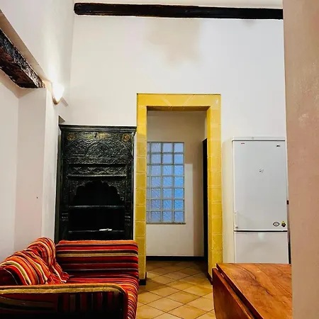 Elegance And Tradition Two Big In The Heart Of * Palermo